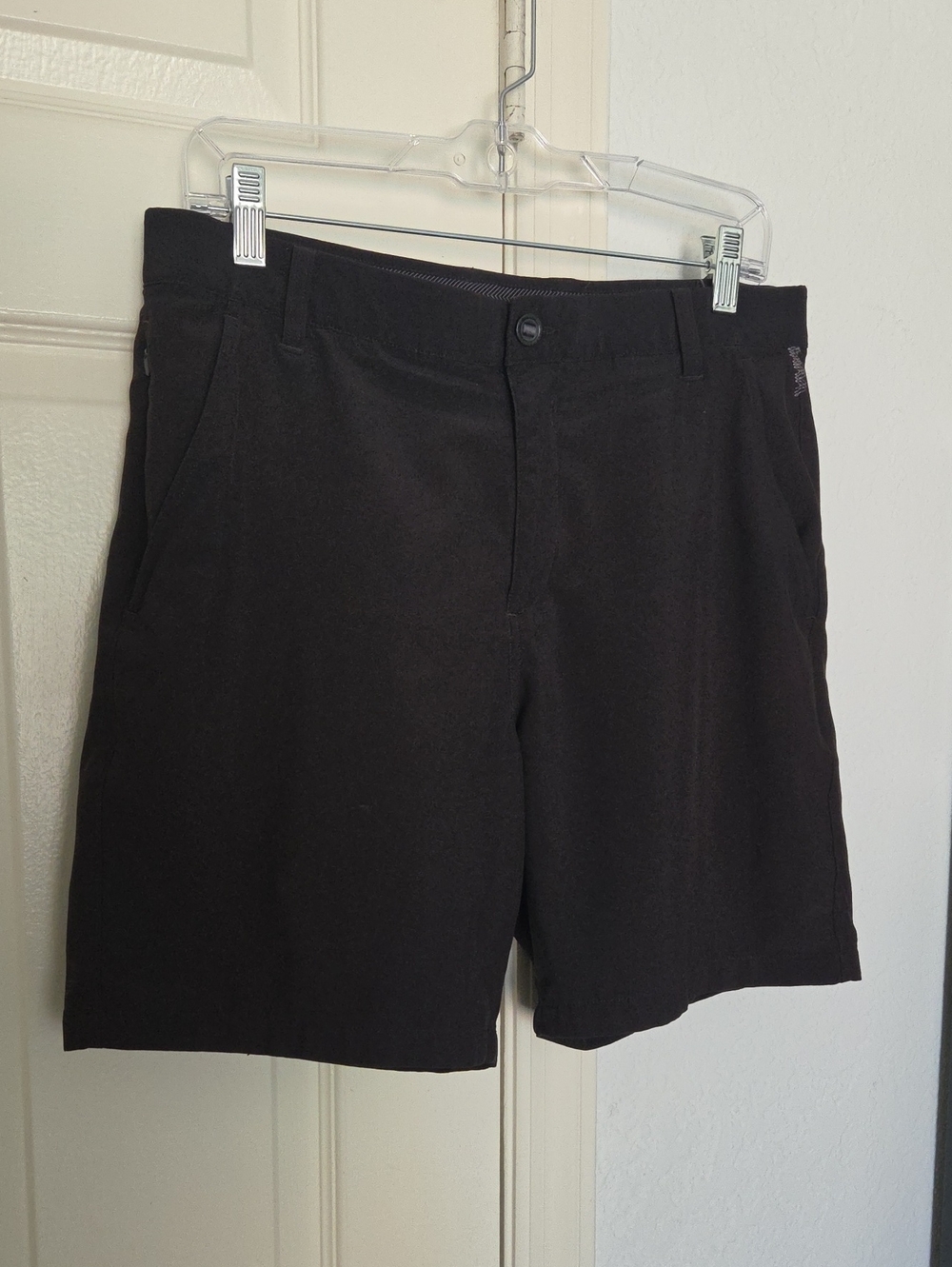 Puma Black Style 101 Golf Shorts 7" Inseam Size 32